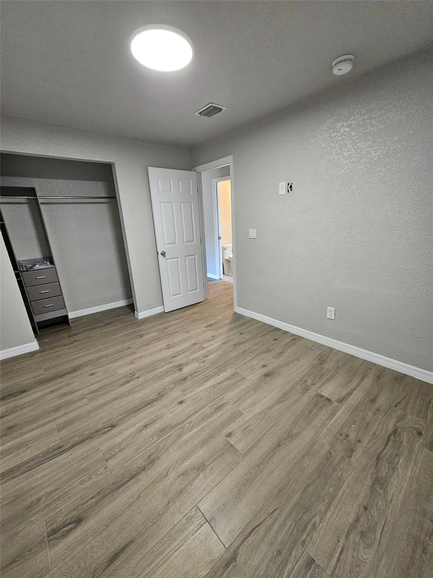 1516 S Lee Avenue Orlando FL 32805