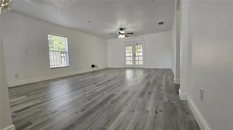8725 N 13th Street Tampa FL 33604