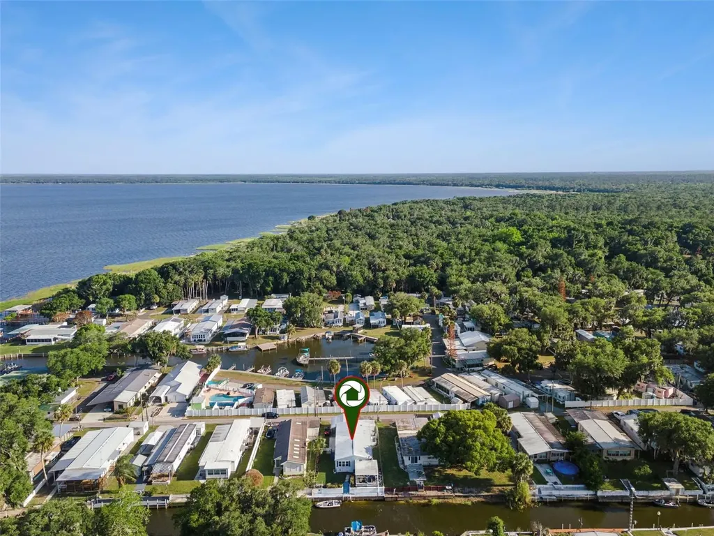3100 Mark Lane Lake Wales FL 33898