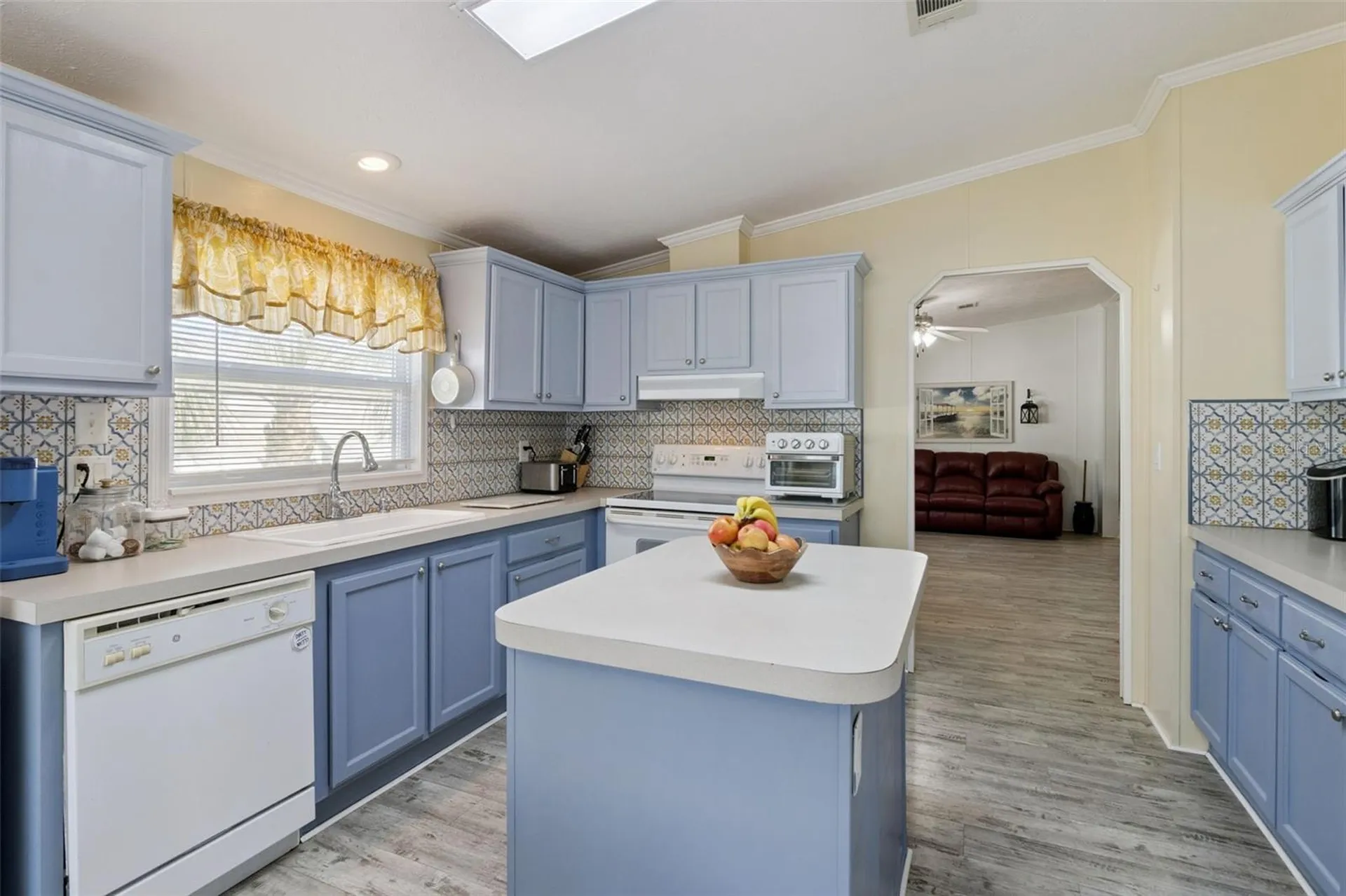 3100 Mark Lane Lake Wales FL 33898
