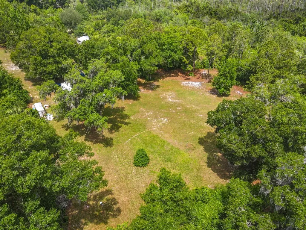 Lake Helen FL 32744