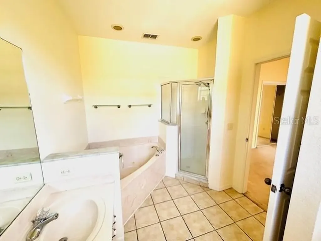 14201 Indian Creek Drive Kissimmee FL 34759