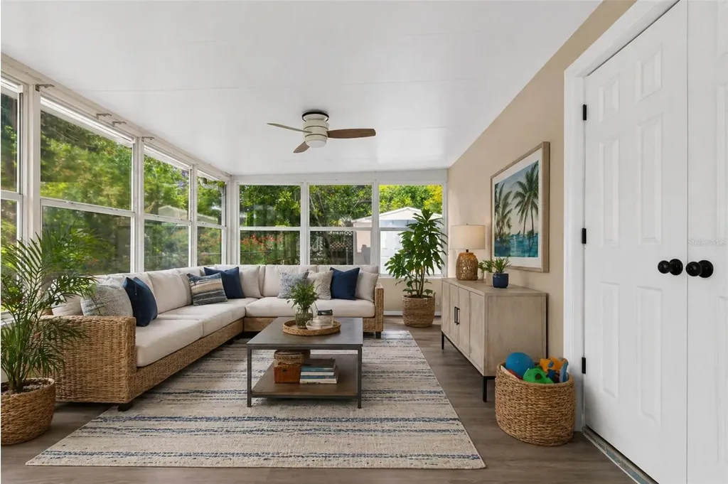 6802 Lassen Avenue New Port Richey FL 34655