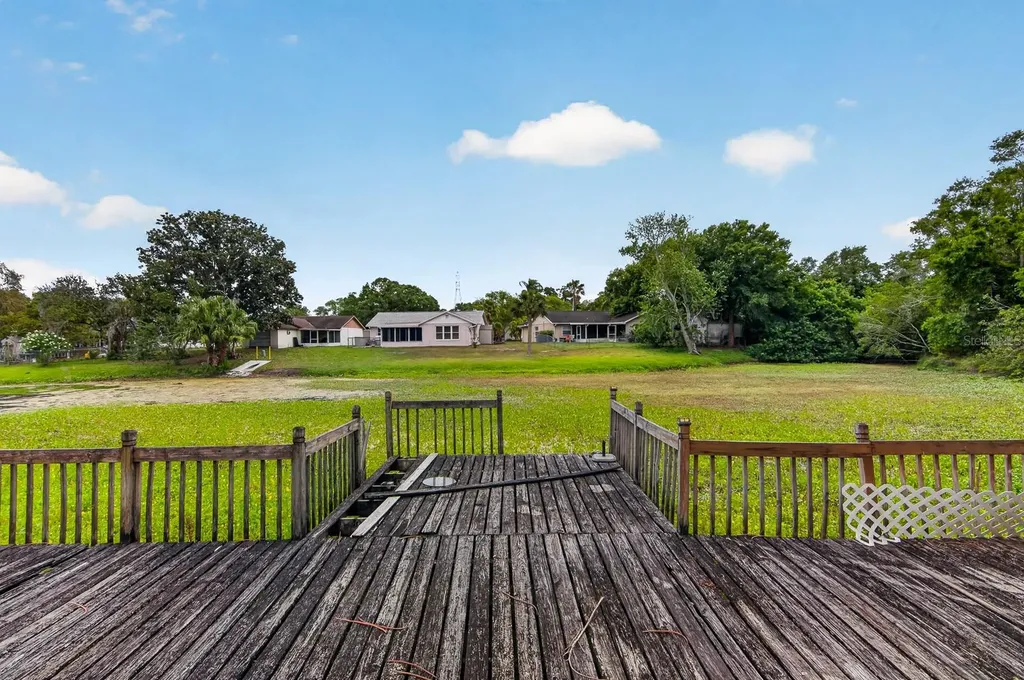 6802 Lassen Avenue New Port Richey FL 34655