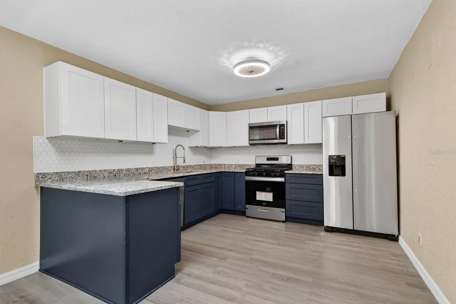 6802 Lassen Avenue New Port Richey FL 34655