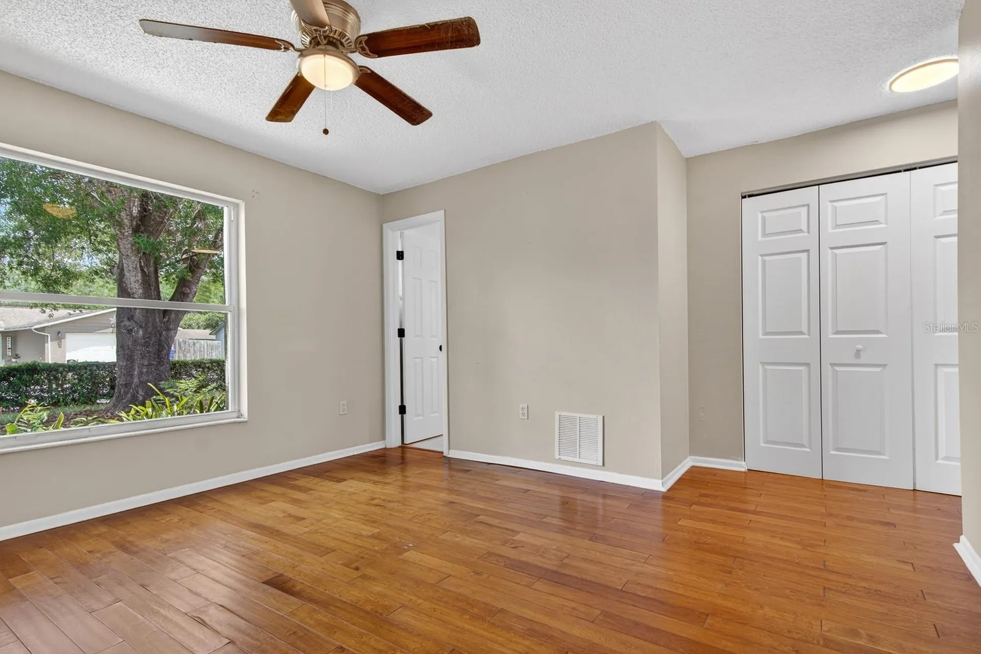 6802 Lassen Avenue New Port Richey FL 34655