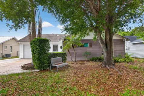 6802 Lassen Avenue New Port Richey FL 34655
