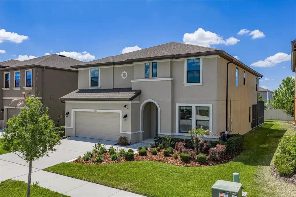 14633 Red Castle Avenue Lithia FL 33547