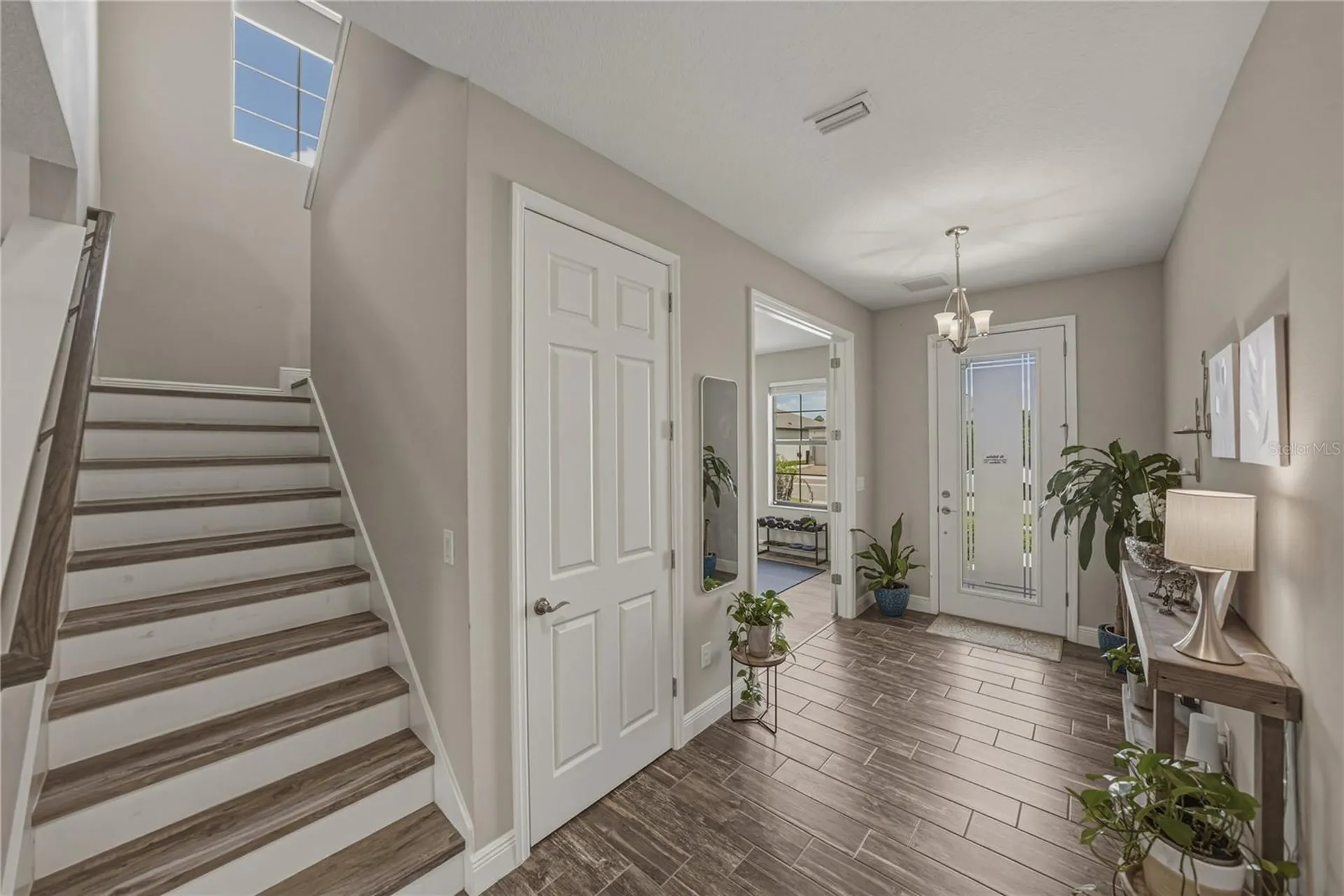 14633 Red Castle Avenue Lithia FL 33547