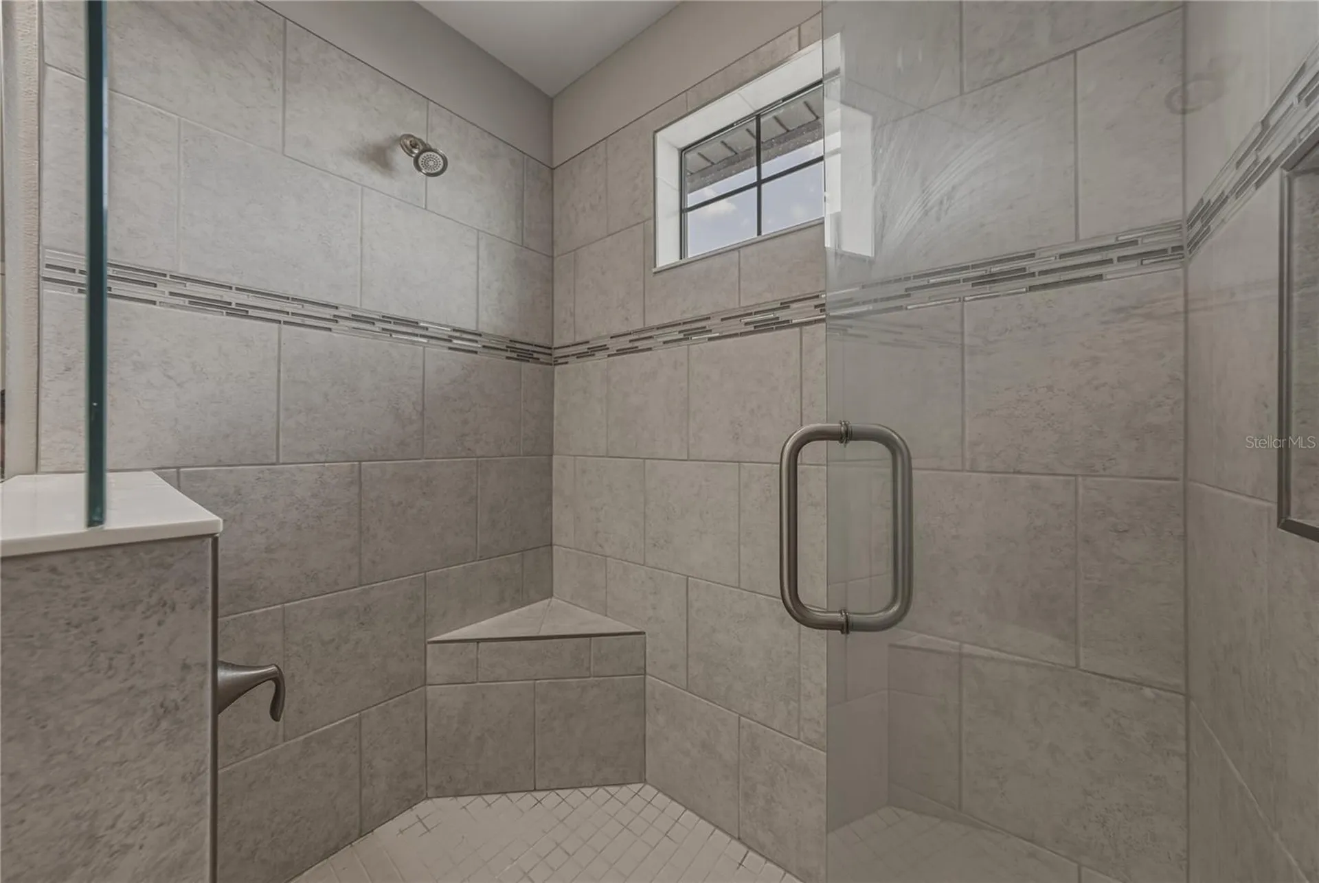 14633 Red Castle Avenue Lithia FL 33547