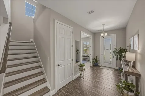 14633 Red Castle Avenue Lithia FL 33547