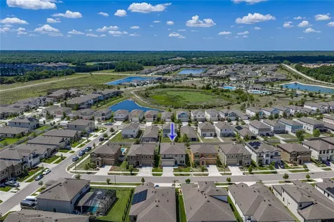 14633 Red Castle Avenue Lithia FL 33547