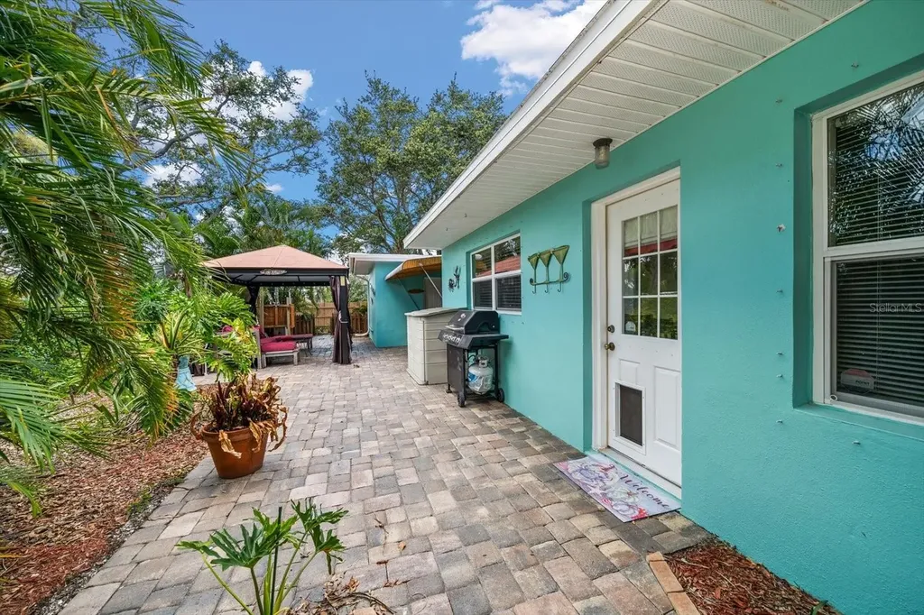 301 Cevera Drive Dunedin FL 34698