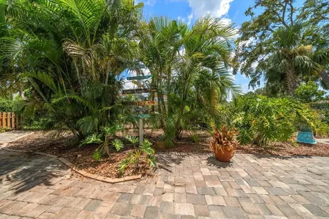 301 Cevera Drive Dunedin FL 34698