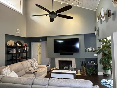1000 Winderley Place Maitland FL 32751