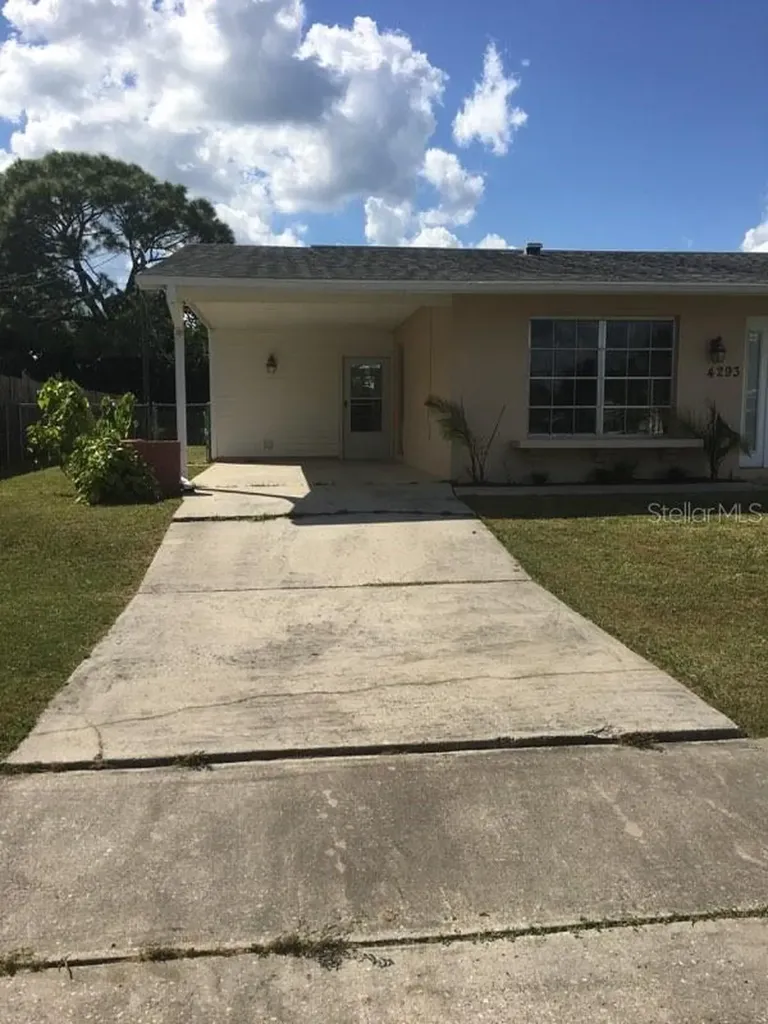 4293 Gorgas Street North Port FL 34287