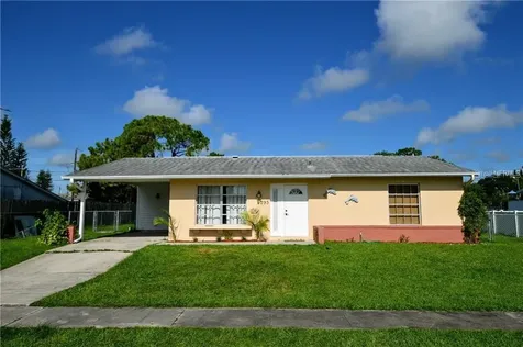 4293 Gorgas Street North Port FL 34287