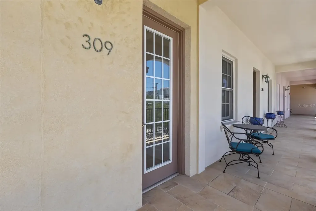 445 N Orange Avenue Sarasota FL 34236