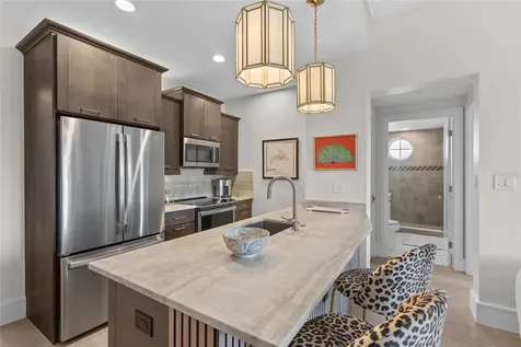445 N Orange Avenue Sarasota FL 34236