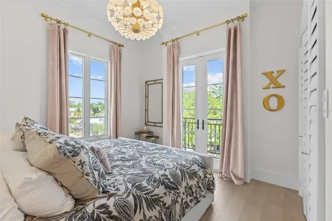445 N Orange Avenue Sarasota FL 34236