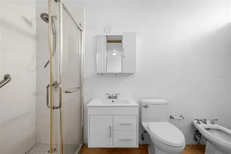 80 Kings Court San Juan PR 00911