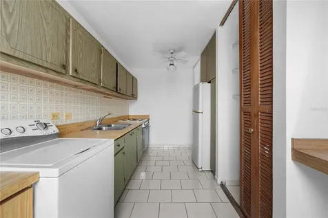 80 Kings Court San Juan PR 00911