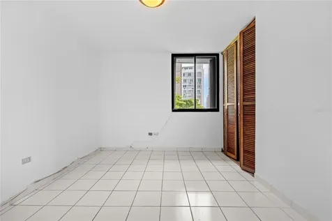 80 Kings Court San Juan PR 00911