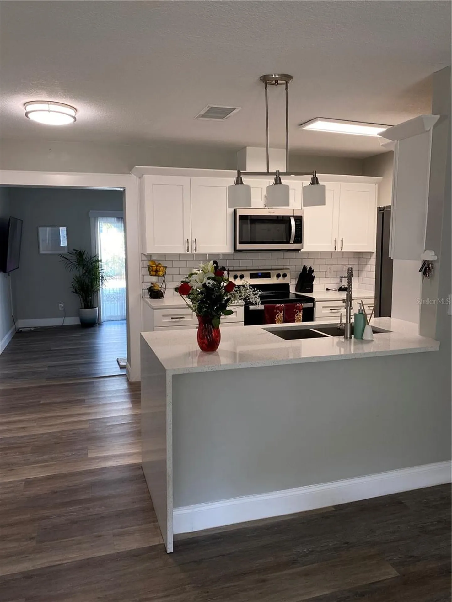 7014 Glenview Drive Tampa FL 33619