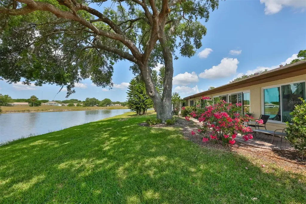 2611 Locksley Street Sun City Center FL 33573
