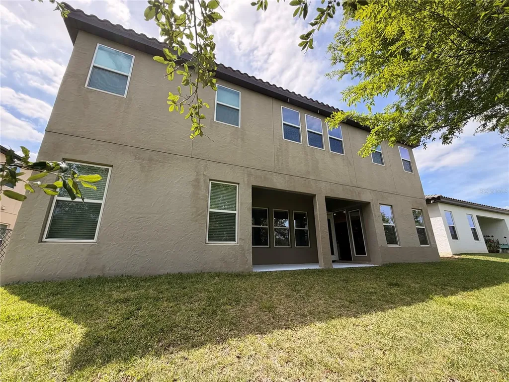 10013 Austrina Oak Loop Winter Garden FL 34787