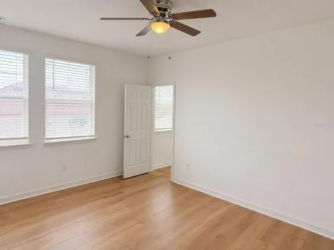 10013 Austrina Oak Loop Winter Garden FL 34787