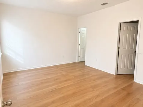 10013 Austrina Oak Loop Winter Garden FL 34787