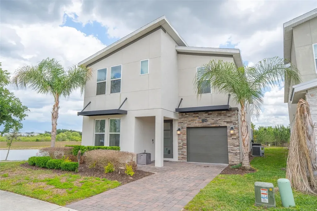 724 Whistling Straits Kissimmee FL 34747