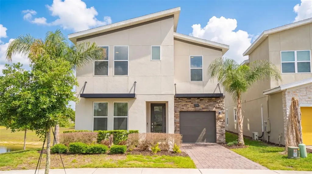 724 Whistling Straits Kissimmee FL 34747