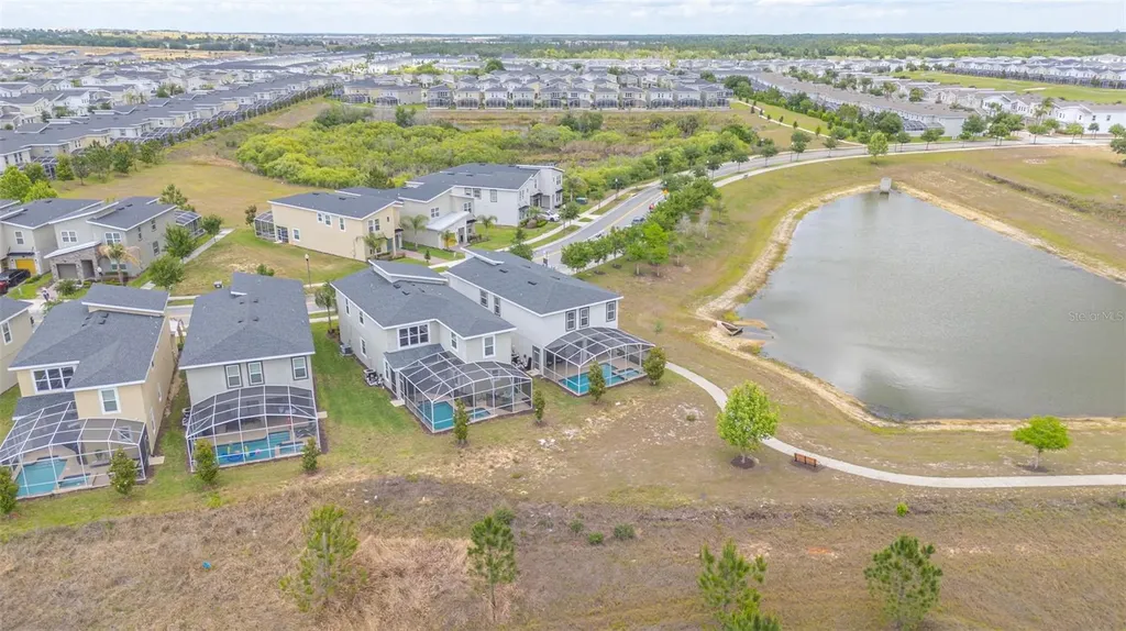 724 Whistling Straits Kissimmee FL 34747