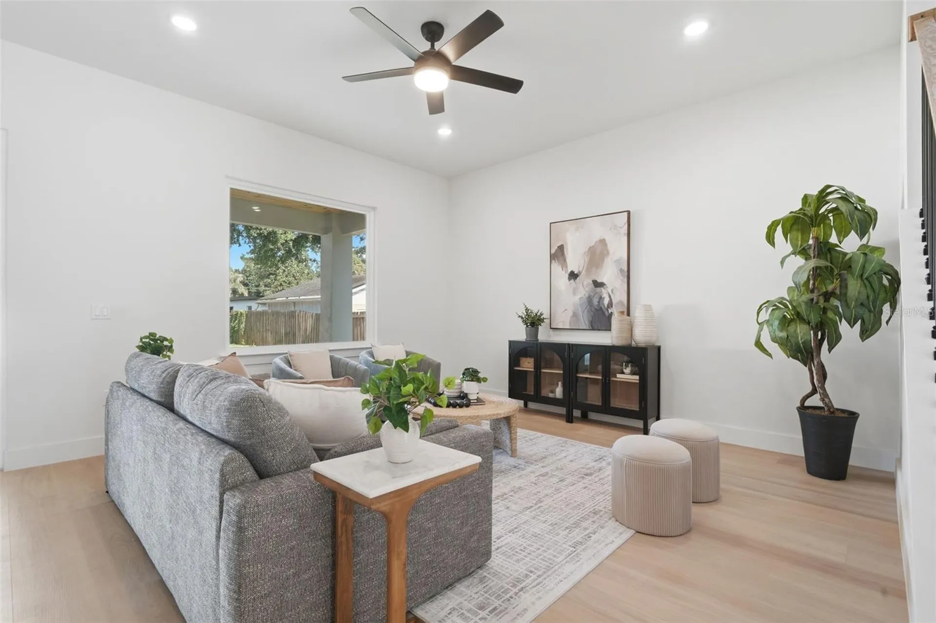 1907 Mae Street Orlando FL 32806