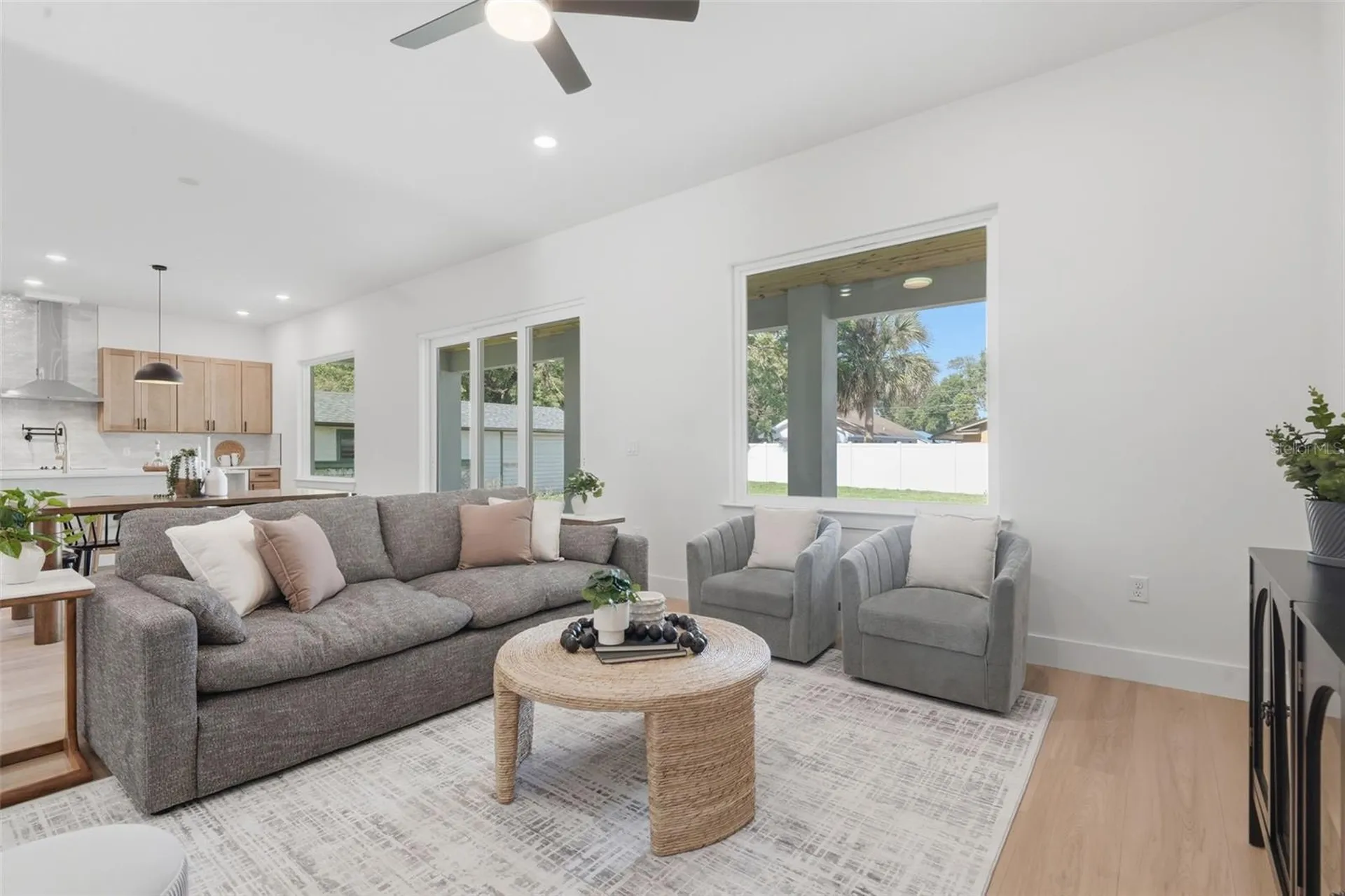 1907 Mae Street Orlando FL 32806