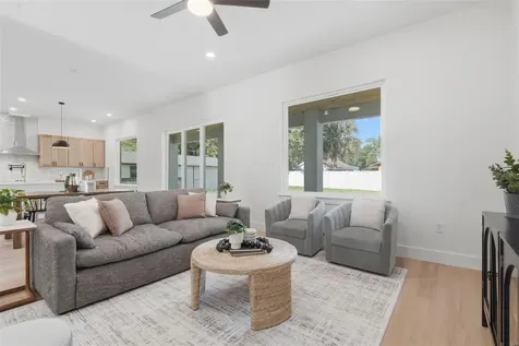 1907 Mae Street Orlando FL 32806