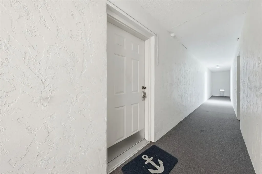 100 E Oak Terrace Drive Leesburg FL 34748