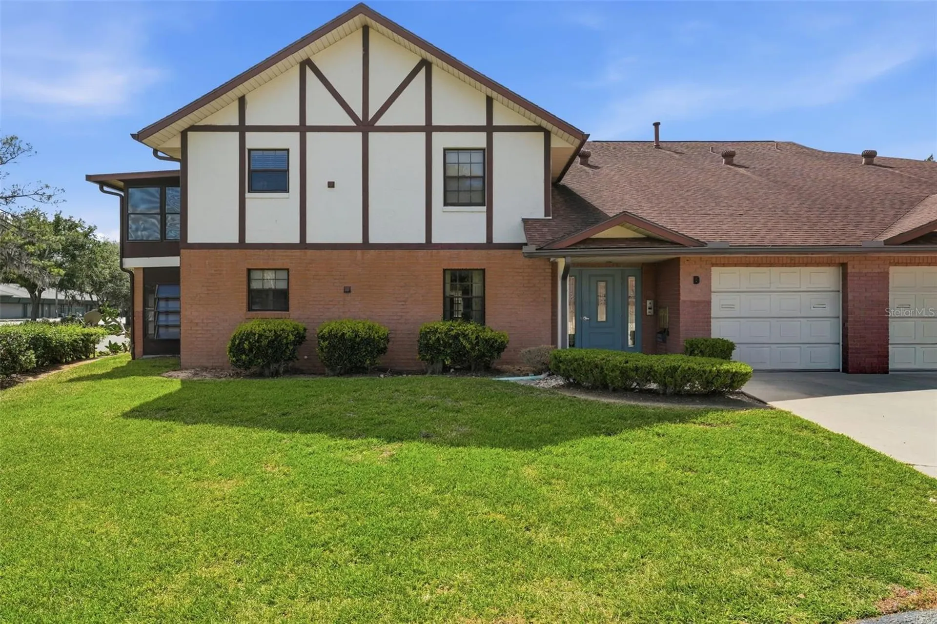 100 E Oak Terrace Drive Leesburg FL 34748