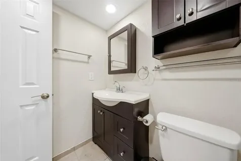 100 E Oak Terrace Drive Leesburg FL 34748