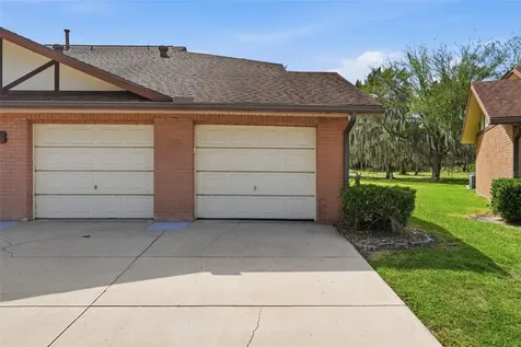 100 E Oak Terrace Drive Leesburg FL 34748