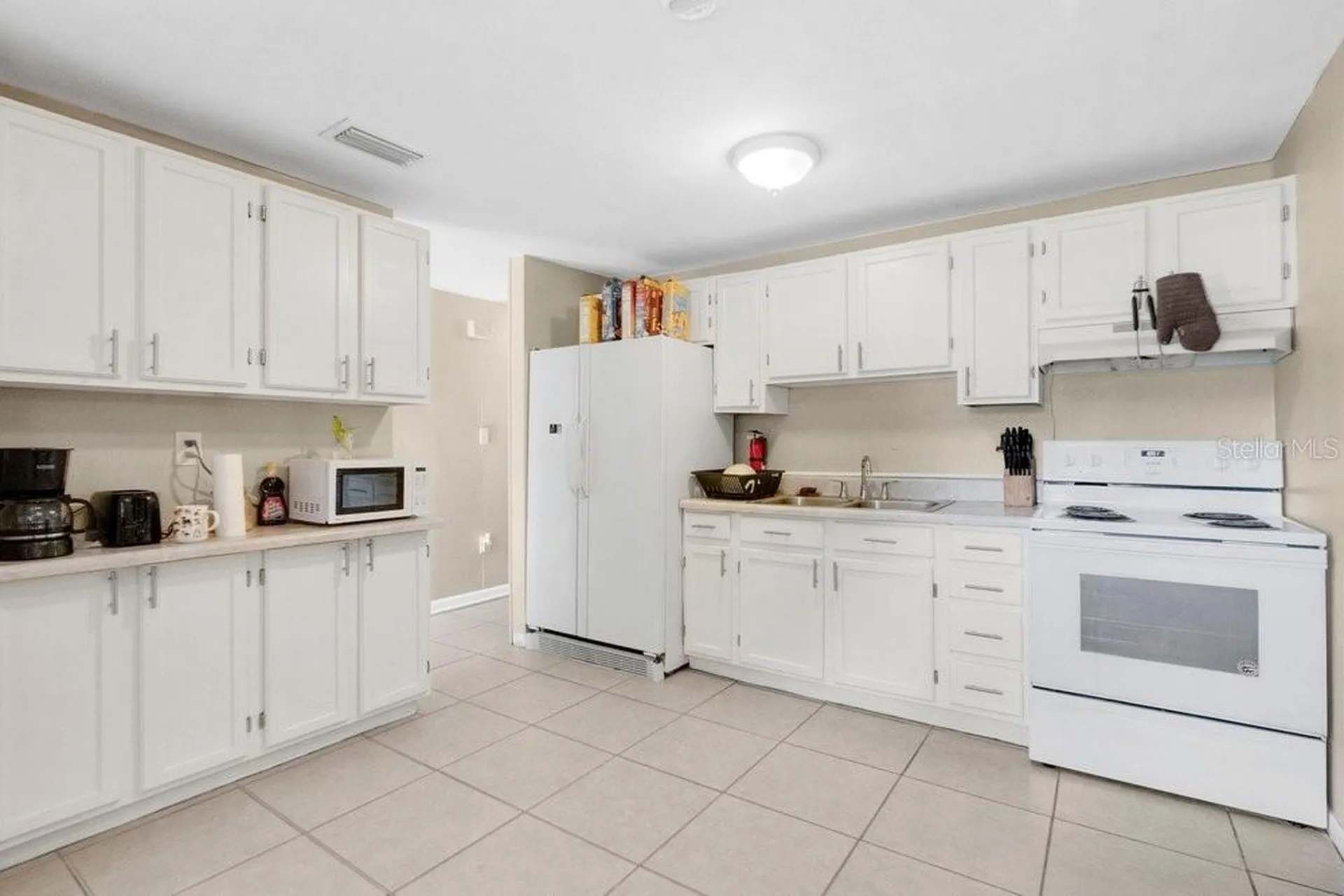 218 Dennis Avenue Winter Haven FL 33880