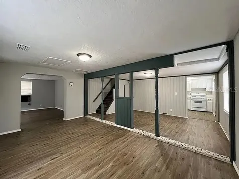 2003 10th Street S St Petersburg FL 33705