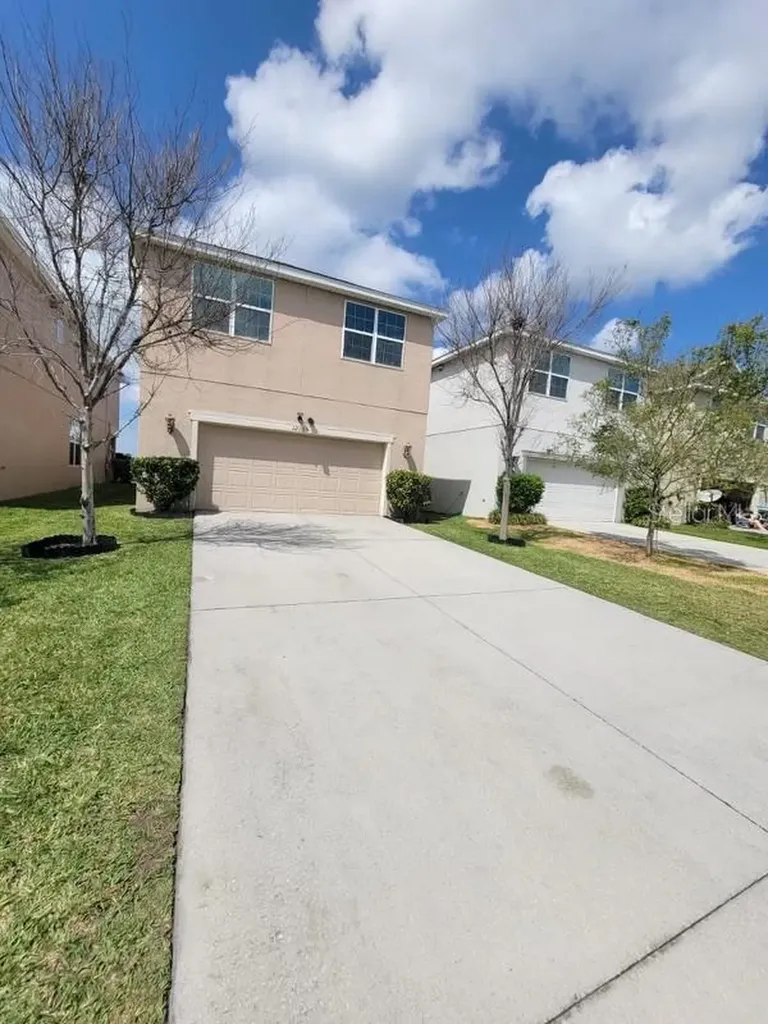 12030 Silverlake Park Drive Windermere FL 34786