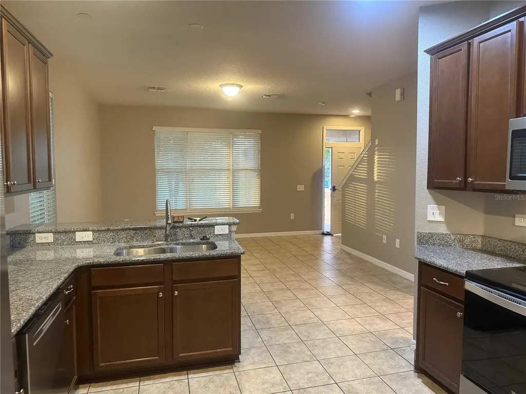 12030 Silverlake Park Drive Windermere FL 34786