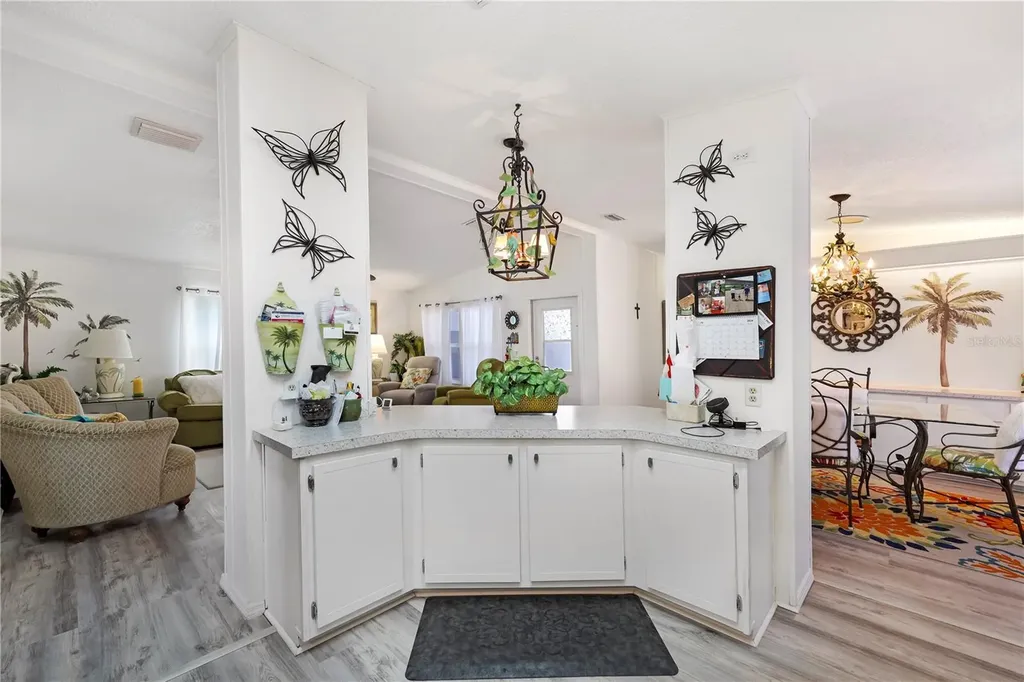 2100 Kings Highway Port Charlotte FL 33980