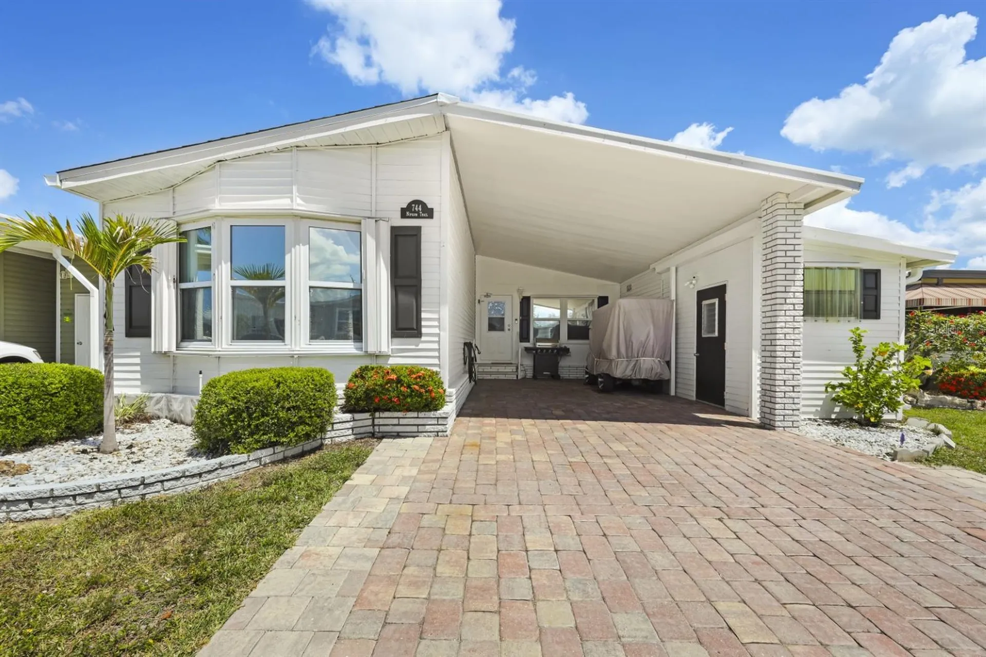 2100 Kings Highway Port Charlotte FL 33980