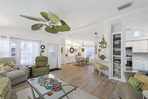 2100 Kings Highway Port Charlotte FL 33980