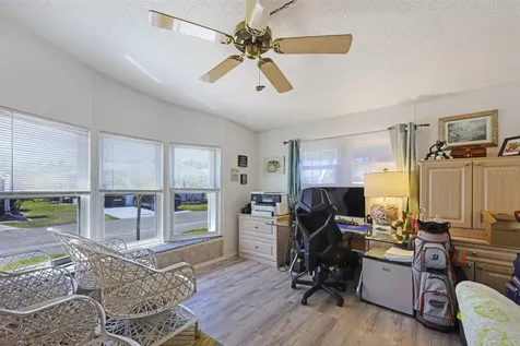 2100 Kings Highway Port Charlotte FL 33980